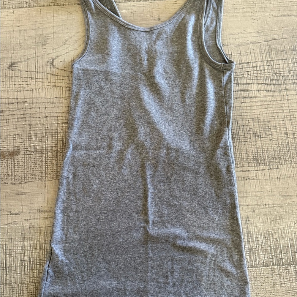 A new day Simple Gray Sleeveless Cotton Tank Top Size Small - Picture 5 of 9